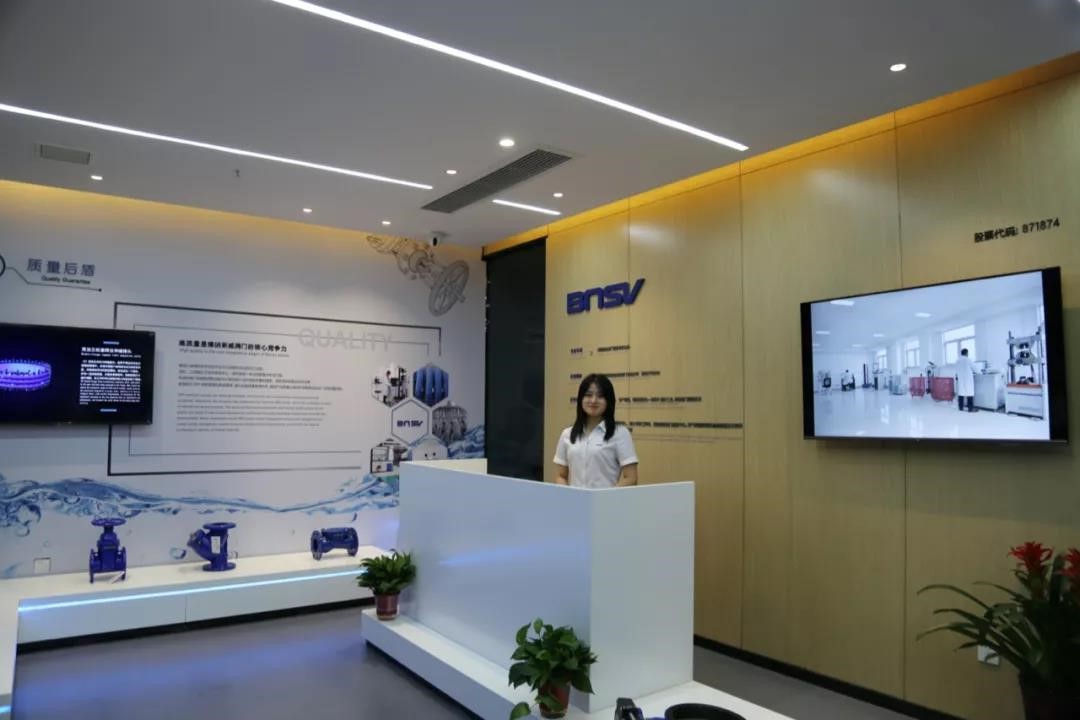 6373929945700459139866306.jpg undefined